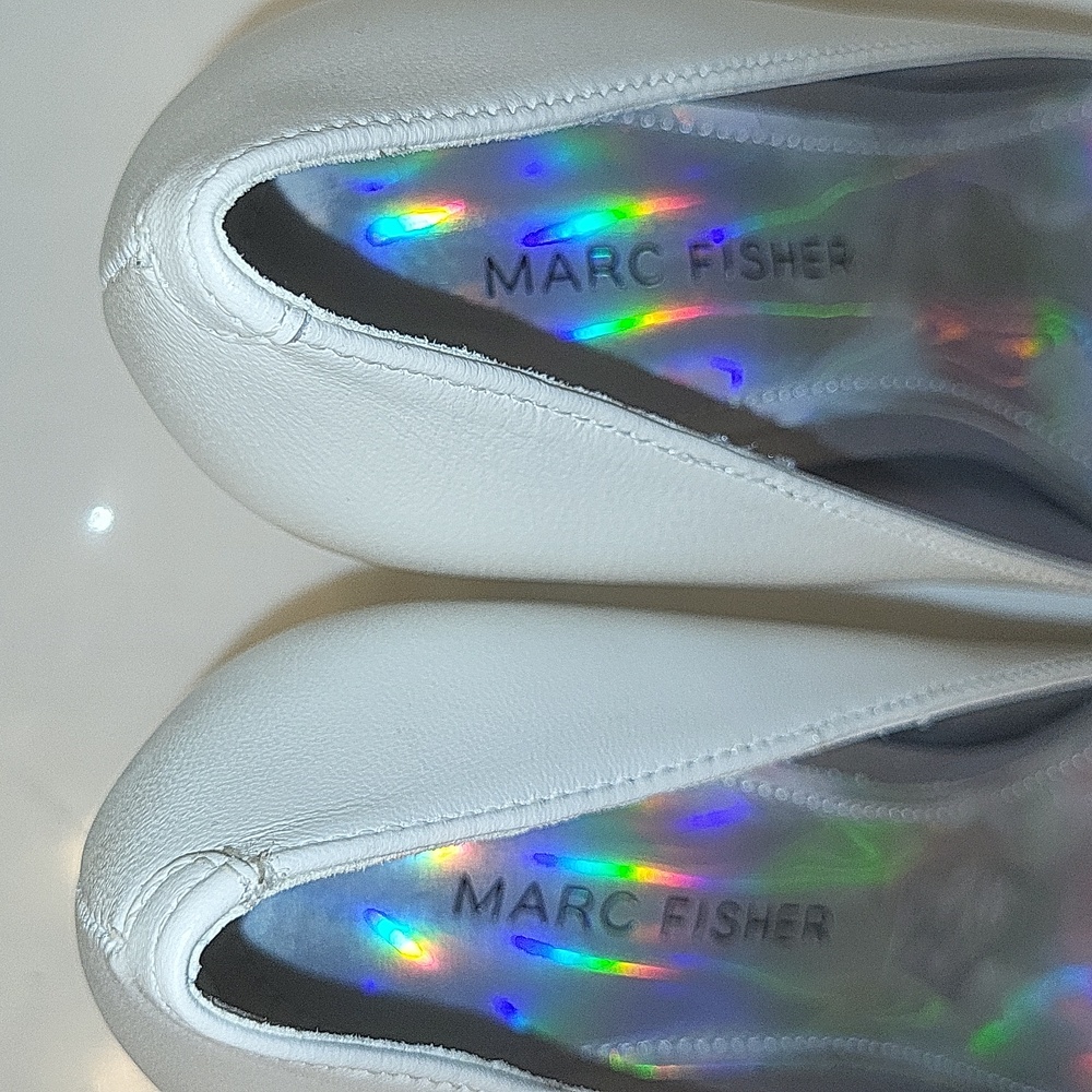 Marc Fisher NEW Pointed Toe Kitten Heel Pumps Flared Stiletto Shoes Womens 6 - Picture 5 of 11